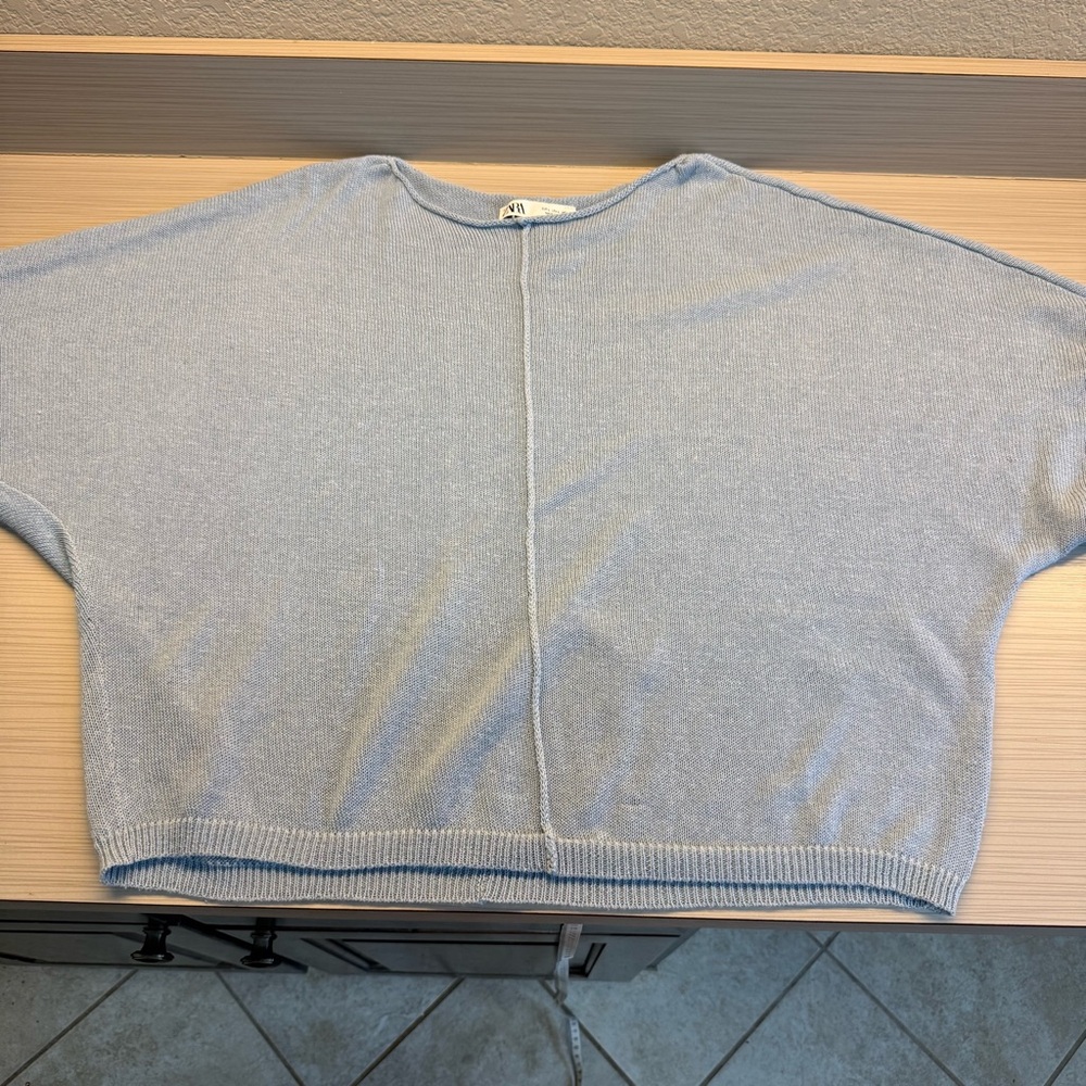 Zara Womens Light Blue Cropped Sweater